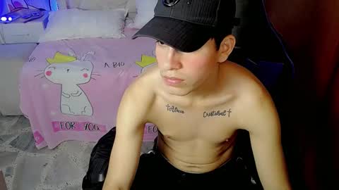 Snapshot of bby_cash_ chatting on February 24, 8:51 pm BBY CASH online show from February 24, 8:51 pm