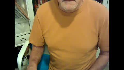 Snapshot of bcn1959 chatting on March 5, 6:01 am bcn1959 online show from March 5, 6:01 am