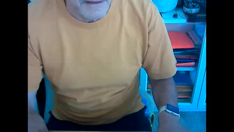 Snapshot of bcn1959 chatting on October 23, 10:03 am bcn1959 online show from October 23, 10:03 am