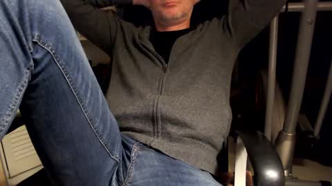 bd online show from March 11, 8:09 pm