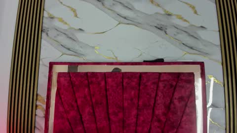 daniela villamizar online show from October 8, 2:14 pm