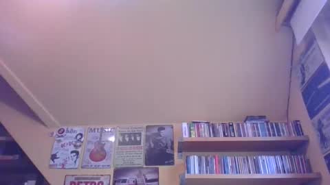 Snapshot of bdsmformistress chatting on May 18, 1:28 pm bdsmformistress online show from May 18, 1:28 pm