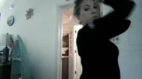 Emma online show from November 1, 9:33 am