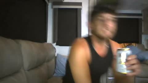 Snapshot of beachboyj chatting on August 8, 8:27 am beachboyj online show from August 8, 8:27 am