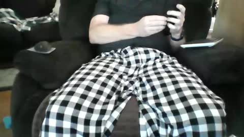 beachguy38 online show from February 7, 5:16 pm