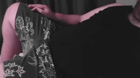 Snapshot of bear_man_oi chatting on December 24, 10:11 am bear_man_oi online show from December 24, 10:11 am