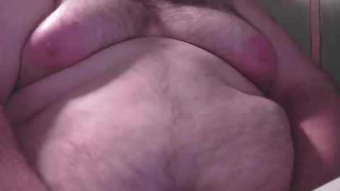 Snapshot of bear_man_oi chatting on October 17, 3:03 pm bear_man_oi online show from October 17, 3:03 pm