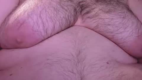 Snapshot of bear_man_oi chatting on March 21, 1:58 pm bear_man_oi online show from March 21, 1:58 pm