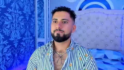 bear_mao_ online show from February 16, 11:28 am