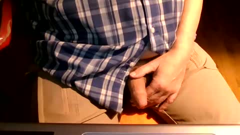 Bruno online show from December 1, 8:42 pm