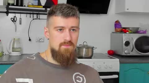 Zeus online show from September 25, 7:34 am