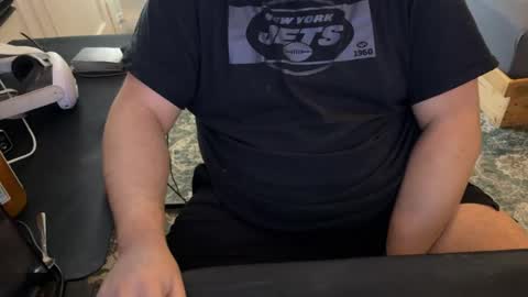 Snapshot of beardudeguy chatting on March 30, 3:13 pm beardudeguy online show from March 30, 3:13 pm