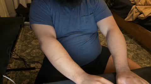 Snapshot of beardudeguy chatting on May 9, 4:06 am beardudeguy online show from May 9, 4:06 am