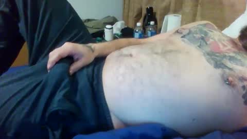 Snapshot of bearlylost chatting on January 7, 4:26 am Justforfun online show from January 7, 4:26 am