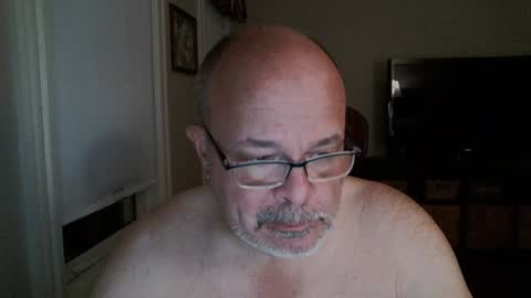 Bears Papa Papi online show from December 5, 9:17 am