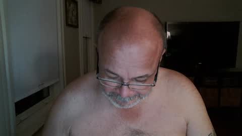 Bears Papa Papi online show from December 12, 8:57 am