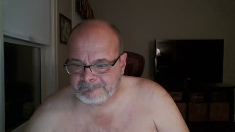 Bears Papa Papi online show from December 17, 9:17 am
