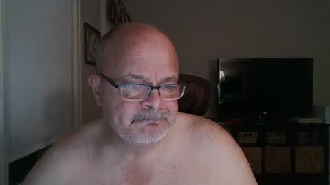 Bears Papa Papi online show from December 22, 9:22 am