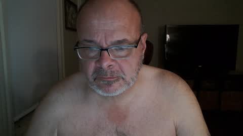Bears Papa Papi online show from January 1, 10:00 am