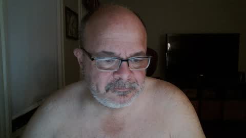 Bears Papa Papi online show from January 5, 9:15 am