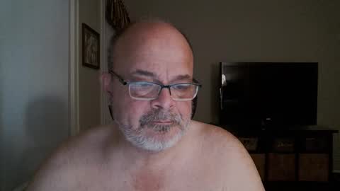 Bears Papa Papi online show from February 11, 9:09 am