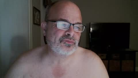 Bears Papa Papi online show from February 13, 8:59 am
