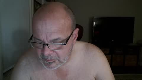 Bears Papa Papi online show from February 20, 9:33 am