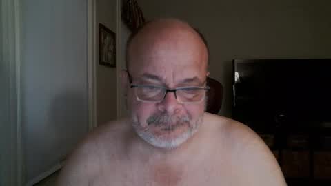 Bears Papa Papi online show from February 26, 9:21 am