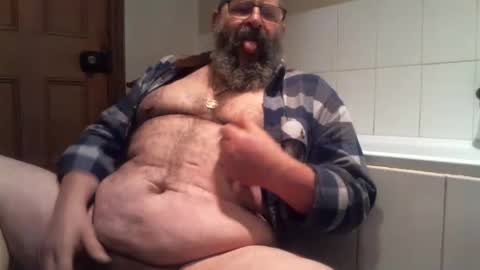 Snapshot of bearsteve75 chatting on April 1, 1:12 pm bearsteve75 online show from April 1, 1:12 pm