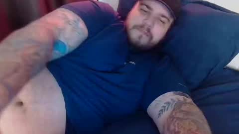 Snapshot of bearway30 chatting on February 21, 7:43 pm Bearway31 online show from February 21, 7:43 pm