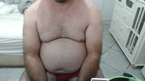 Snapshot of beastbearmg chatting on October 11, 8:51 pm beastbearmg online show from October 11, 8:51 pm