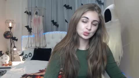 beataangel online show from October 25, 7:05 am