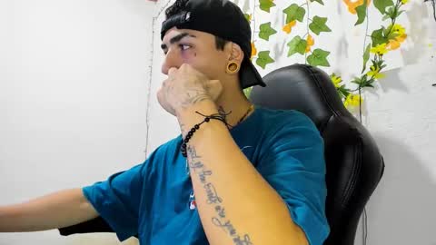 Snapshot of beatandtalk chatting on December 3, 5:11 pm beatandtalk online show from December 3, 5:11 pm