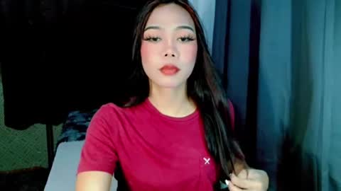 Snapshot of beatrice_luna chatting on June 15, 2:30 pm beatrice_luna online show from June 15, 2:30 pm