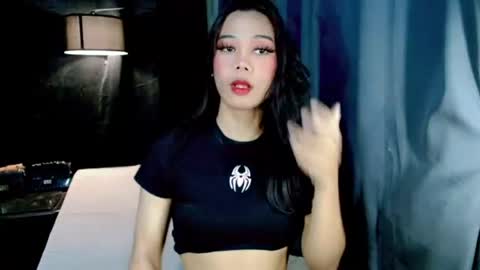 Snapshot of beatrice_luna chatting on August 2, 4:55 am beatrice_luna online show from August 2, 4:55 am