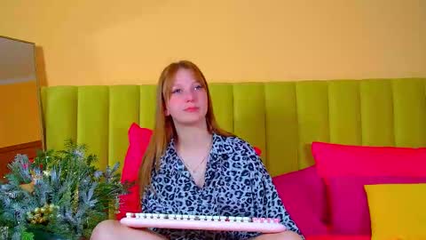 Beatrice online show from December 3, 6:39 pm