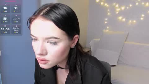 Snapshot of beatricemoonlight chatting on December 14, 11:15 am My name is Beatrice Like my broadcast pls 3 online show from December 14, 11:15 am