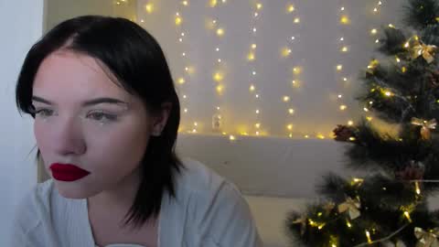 Snapshot of beatricemoonlight chatting on December 16, 11:04 am My name is Beatrice Like my broadcast pls 3 online show from December 16, 11:04 am