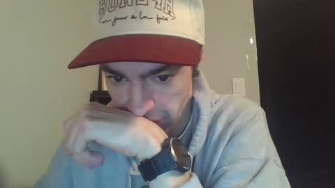 Snapshot of beaulieu2027 chatting on December 17, 2:06 am beaulieu2027 online show from December 17, 2:06 am