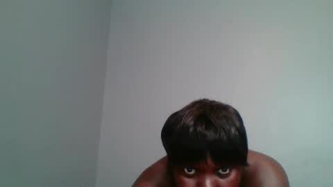 Snapshot of beautie699392 chatting on February 26, 6:58 am Lil stunner online show from February 26, 6:58 am