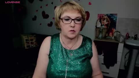 your Lana online show from March 8, 12:41 pm