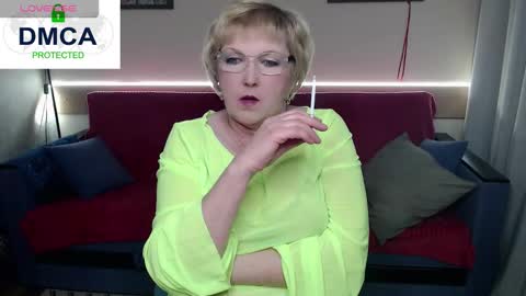 your Lana online show from March 6, 5:20 pm