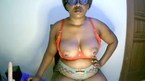 beautifulpeach2 online show from January 25, 3:40 am