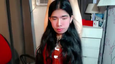 TRIXIE online show from February 19, 2:40 am