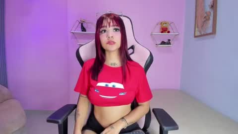 Snapshot of beautty_woman_ chatting on July 7, 11:03 am Sara online show from July 7, 11:03 am