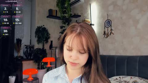 Snapshot of beauty_future chatting on January 23, 1:35 pm Nicole online show from January 23, 1:35 pm