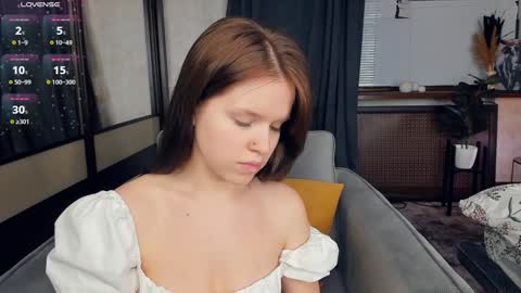 Snapshot of beauty_future chatting on January 24, 4:28 pm Nicole online show from January 24, 4:28 pm
