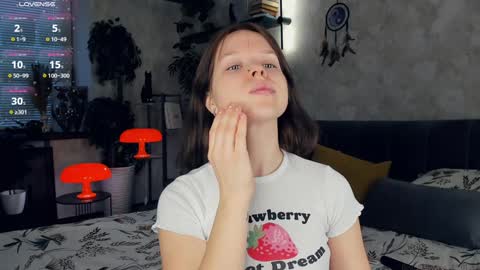 Snapshot of beauty_future chatting on January 25, 7:28 am Nicole online show from January 25, 7:28 am