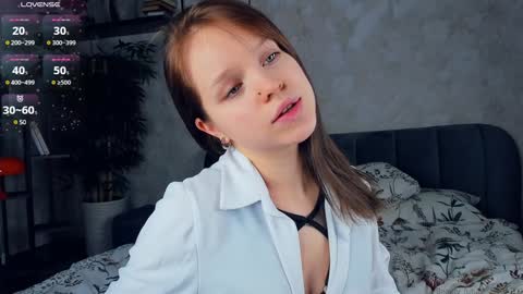 Snapshot of beauty_future chatting on January 26, 11:39 am Nicole online show from January 26, 11:39 am