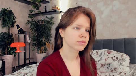 Snapshot of beauty_future chatting on February 6, 7:13 am Nicole online show from February 6, 7:13 am